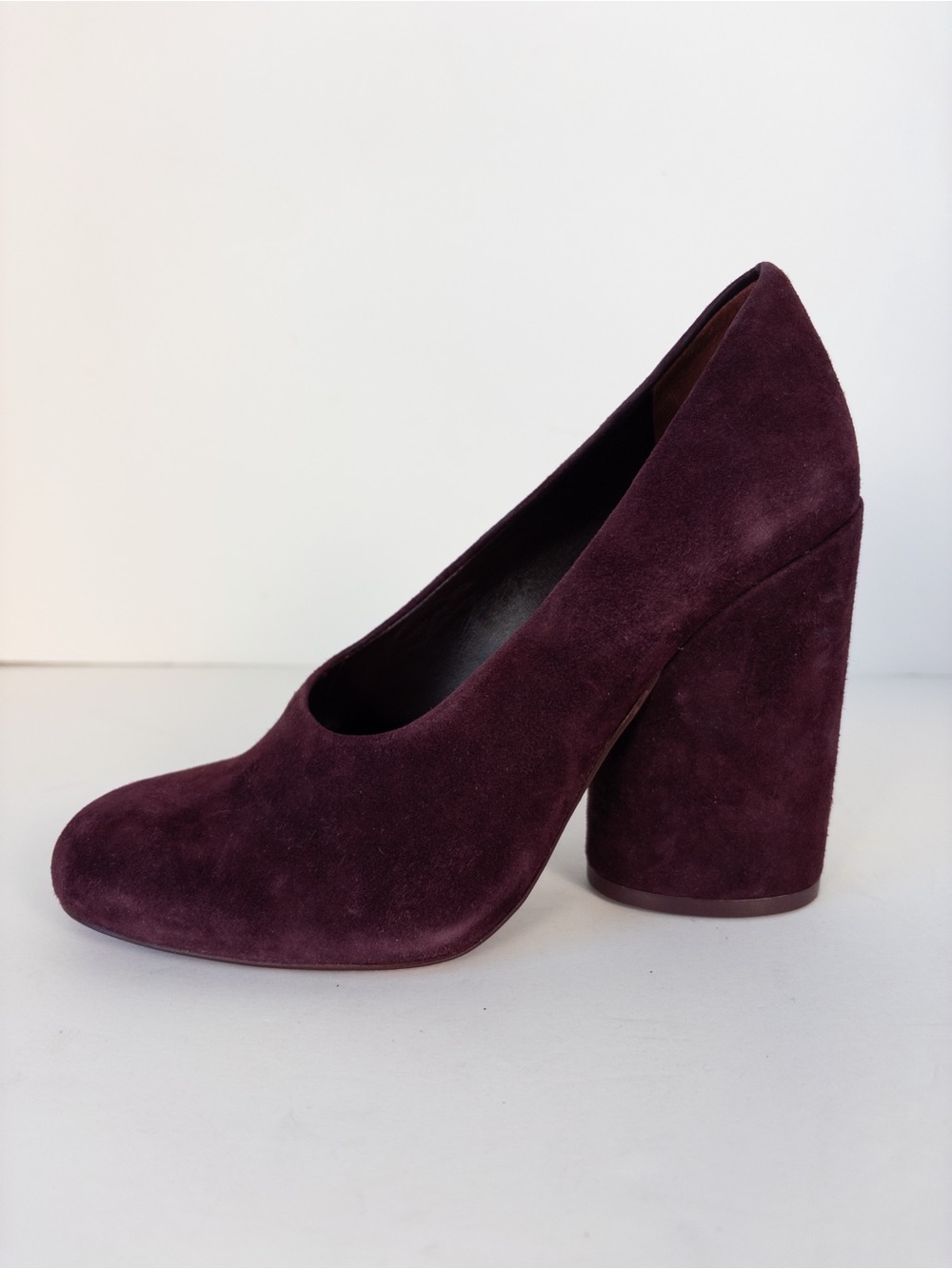 Tory Burch Lucia Suede Pumps in Burgundy Fig - Picture 8 of 14